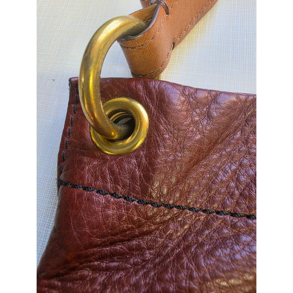 Fossil Hobo Bag Brown Pebbled Leather Shoulder Bag Brass Hardware Key Charm